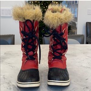 Sorel Mid Calf Red Boots